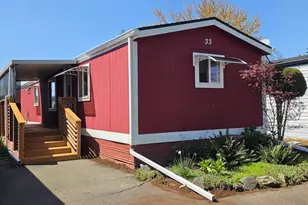 3200 SE Silverleaf Ln, Milwaukie, OR 97267 - Photo 1