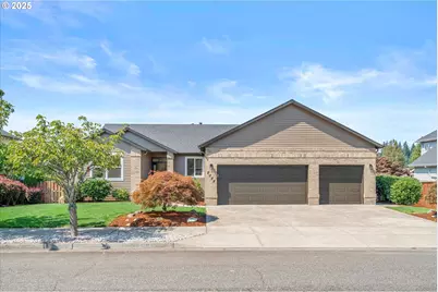 6308 SE Platt Ave, Portland, OR 97236 - Photo 1