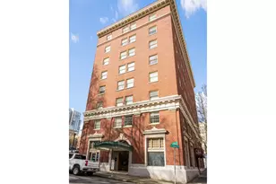 1005 SW Park Ave, Portland, OR 97205 - Photo 1