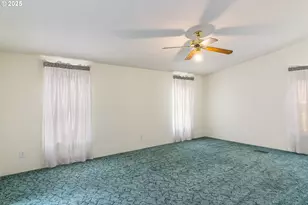 30683 Spring Ct, Hermiston, OR 97838 - Photo 7