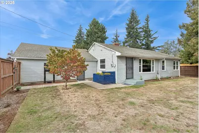 1751 SE 162nd Ave, Portland, OR 97233 - Photo 1