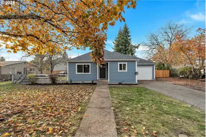 122 N Cole Ave, Molalla, OR 97038 - Photo 1