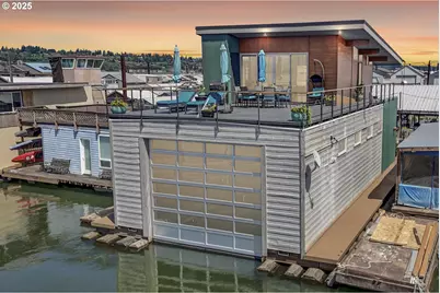 2901 NE Marine Dr #C-23, Portland, OR 97211 - Photo 1