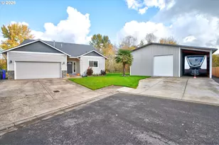 470 Burghardt Dr, Molalla, OR 97038 - Photo 1