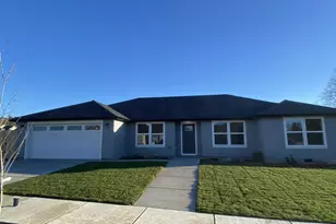 3360 Bryson Way, Medford, OR 97504 - Photo 1
