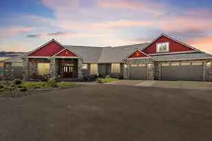 223 Southern Cross Ln, Woodland, WA 98674 - Photo 1