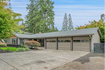 4046 SE Hager Ln, Milwaukie, OR 97267 - Photo 1