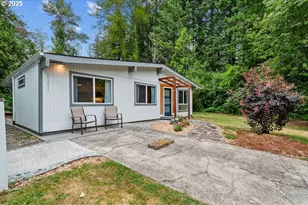 11011 SW 43rd Ave, Portland, OR 97219 - Photo 1