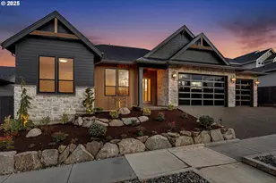 12303 NW 17th Ave, Vancouver, WA 98685 - Photo 1