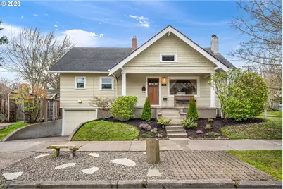 2106 SE Knapp St, Portland, OR 97202 - Photo 1