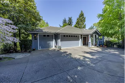 3136 Tanner Park Dr, Eugene, OR 97405 - Photo 1