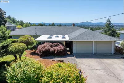 7915 SE 112th Ave, Portland, OR 97266 - Photo 1