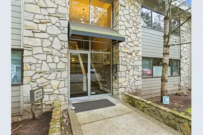1500 SW Skyline Blvd #21, Portland, OR 97221 - Photo 1