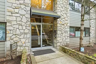 1500 SW Skyline Blvd, Portland, OR 97221 - Photo 1