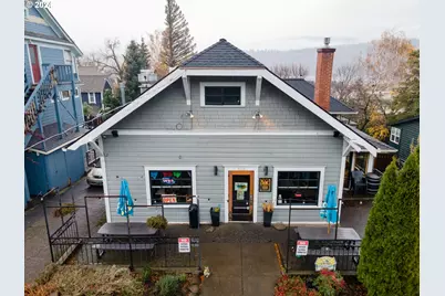 606 Oak St, Hood River, OR 97031 - Photo 1