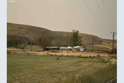 66350 Upper Rock Creek Rd, Arlington, OR 97812 - Photo 1