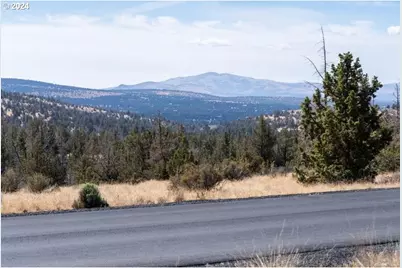 122 SE Odessa Rd, Prineville, OR 97754 - Photo 1