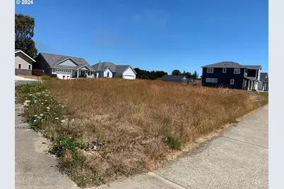 843 Spyglass Dr, Bandon, OR 97411 - Photo 1