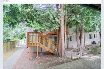 1404 NE 72nd St #2, Vancouver, WA 98665 - Photo 1
