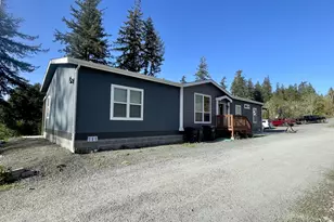 64 S Folsom St, Coquille, OR 97423 - Photo 1