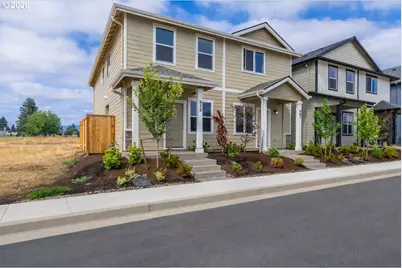 373 SE Kitzmiller Dr, Dallas, OR 97338 - Photo 1