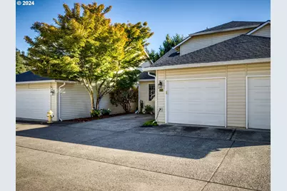 13801 NW 10th Ct #B10, Vancouver, WA 98685 - Photo 1