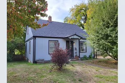 634 E Main St, Sheridan, OR 97378 - Photo 1