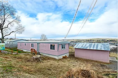 1801 SW Goodwin Ave, Pendleton, OR 97801 - Photo 1