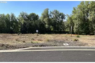 3297 NW Shadden Dr, McMinnville, OR 97128 - Photo 1