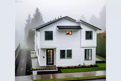 2136 SE Brooklyn St, Portland, OR 97202 - Photo 1