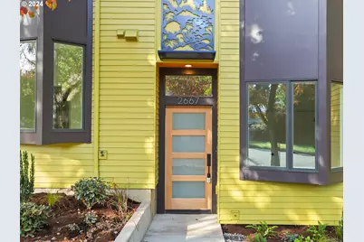 2667 NE Holman St #4, Portland, OR 97211 - Photo 1