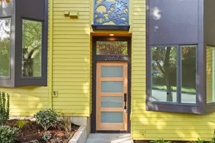 2667 NE Holman St, Portland, OR 97211 - Photo 1