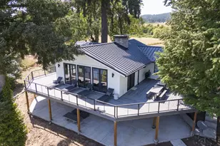 16464 SW Wilsonville Rd, Wilsonville, OR 97070 - Photo 1