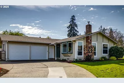 709 N Holly Dr, Newberg, OR 97132 - Photo 1