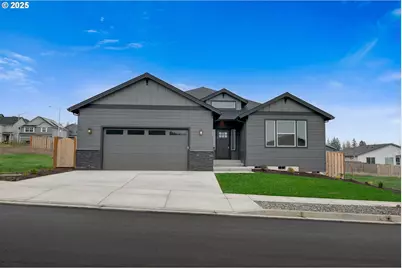 744 NE Trillium Dr #58, Estacada, OR 97023 - Photo 1