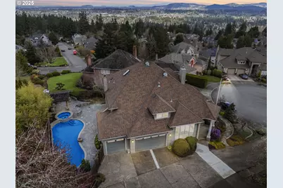 21453 Rosepark Ct, West Linn, OR 97068 - Photo 1