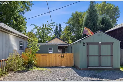 550 E Main St, Sheridan, OR 97378 - Photo 1