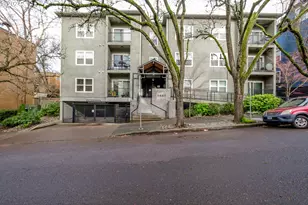 1441 SW Clay St, Portland, OR 97201 - Photo 1