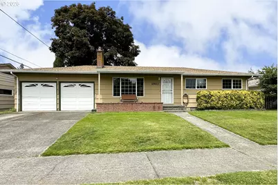 15833 SE Grant St, Portland, OR 97233 - Photo 1