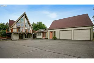 825 E Marquam St, Mount Angel, OR 97362 - Photo 1