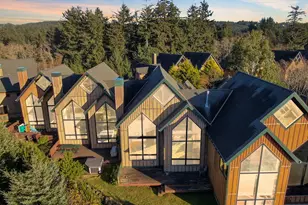 3420 NW Oceanview Dr, Newport, OR 97365 - Photo 1