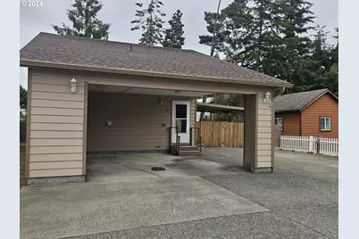 7 Pine Ln, Lakeside, OR 97449 - Photo 1