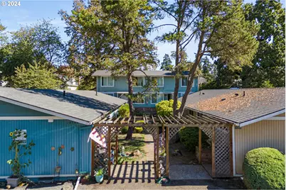 14368 SE Lee Ave, Milwaukie, OR 97267 - Photo 1