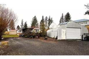 205 N Camas St, Ukiah, OR 97880 - Photo 1