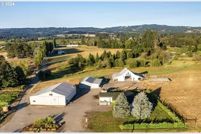 12101 SW River Rd, Hillsboro, OR 97123 - Photo 1