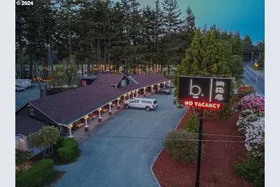 1175 2nd St SE, Bandon, OR 97411 - Photo 1