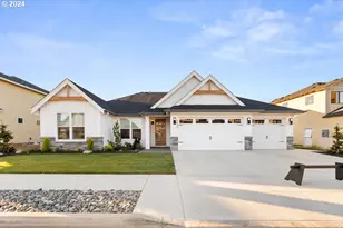 3613 W 2nd St, Washougal, WA 98671 - Photo 1