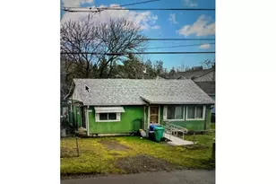 3016 SE 87th Ave, Portland, OR 97266 - Photo 1