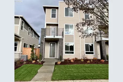 8207 SE Blanton St, Hillsboro, OR 97123 - Photo 1