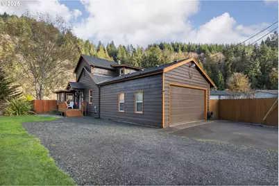 429 E Evans Dr, Tidewater, OR 97390 - Photo 1